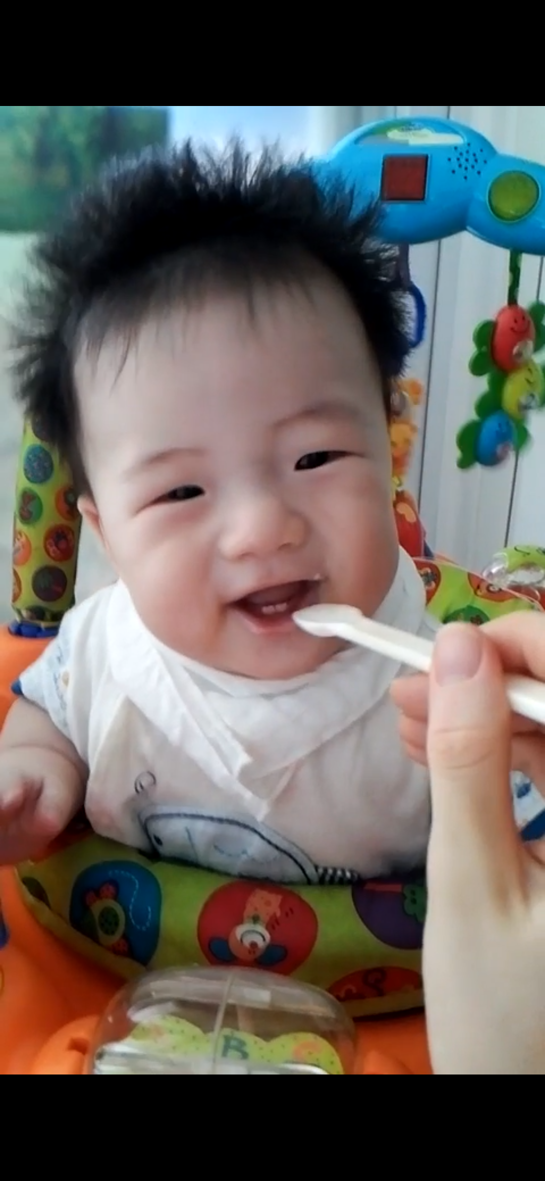 Screenshot_20200720-104050.png : 요거트 처음 먹는아이의 충격적 영상입니다.ㅎ